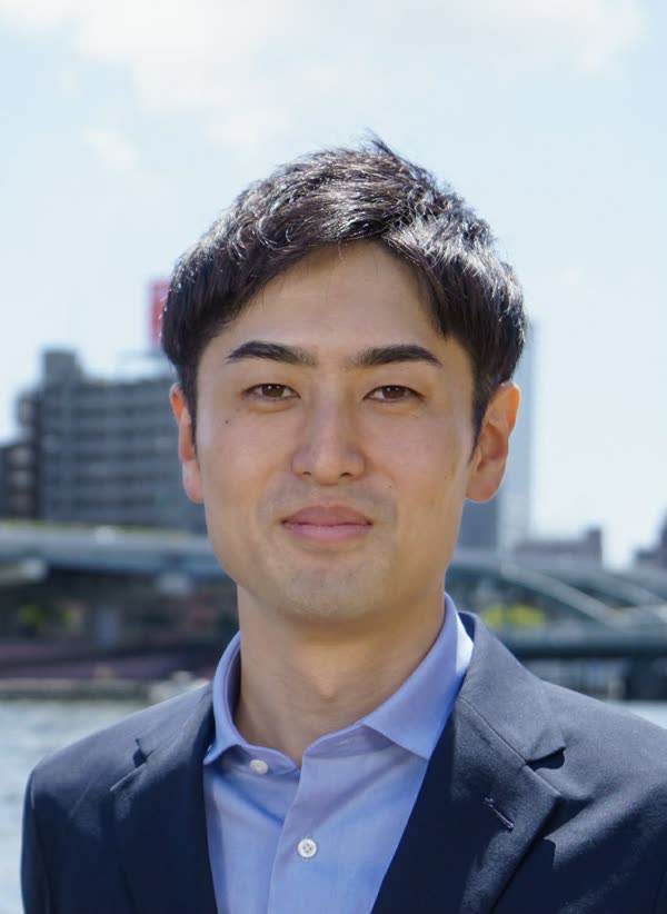 小柴 鷹介